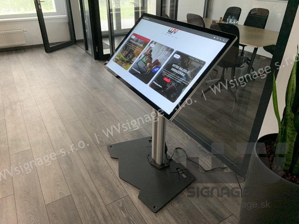 43" dotykový stojan kiosku černý